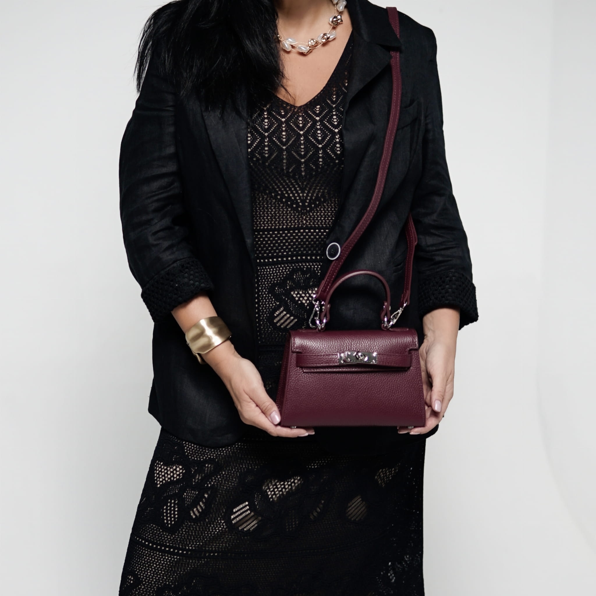 Torebka Damska Kuferek, licowa skóra Emily Bordo (srebro) 