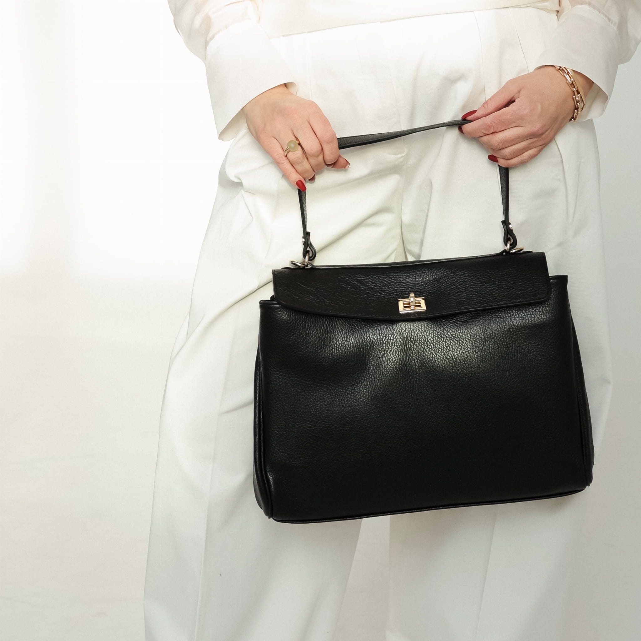 Torebka Skórzana Kira Czarna (skóra)