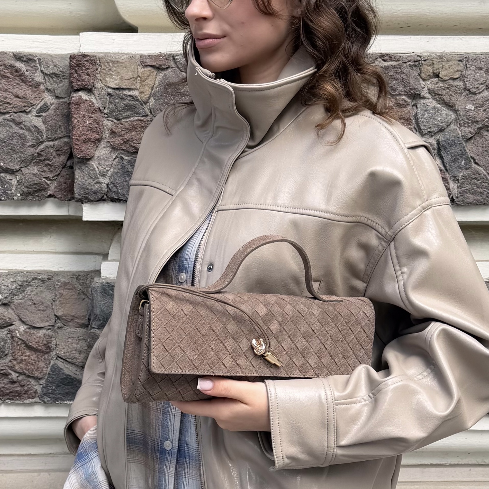 Torebka Damska, listonoszka skóra zamszowa Karla Cappuccino (zamsz) 