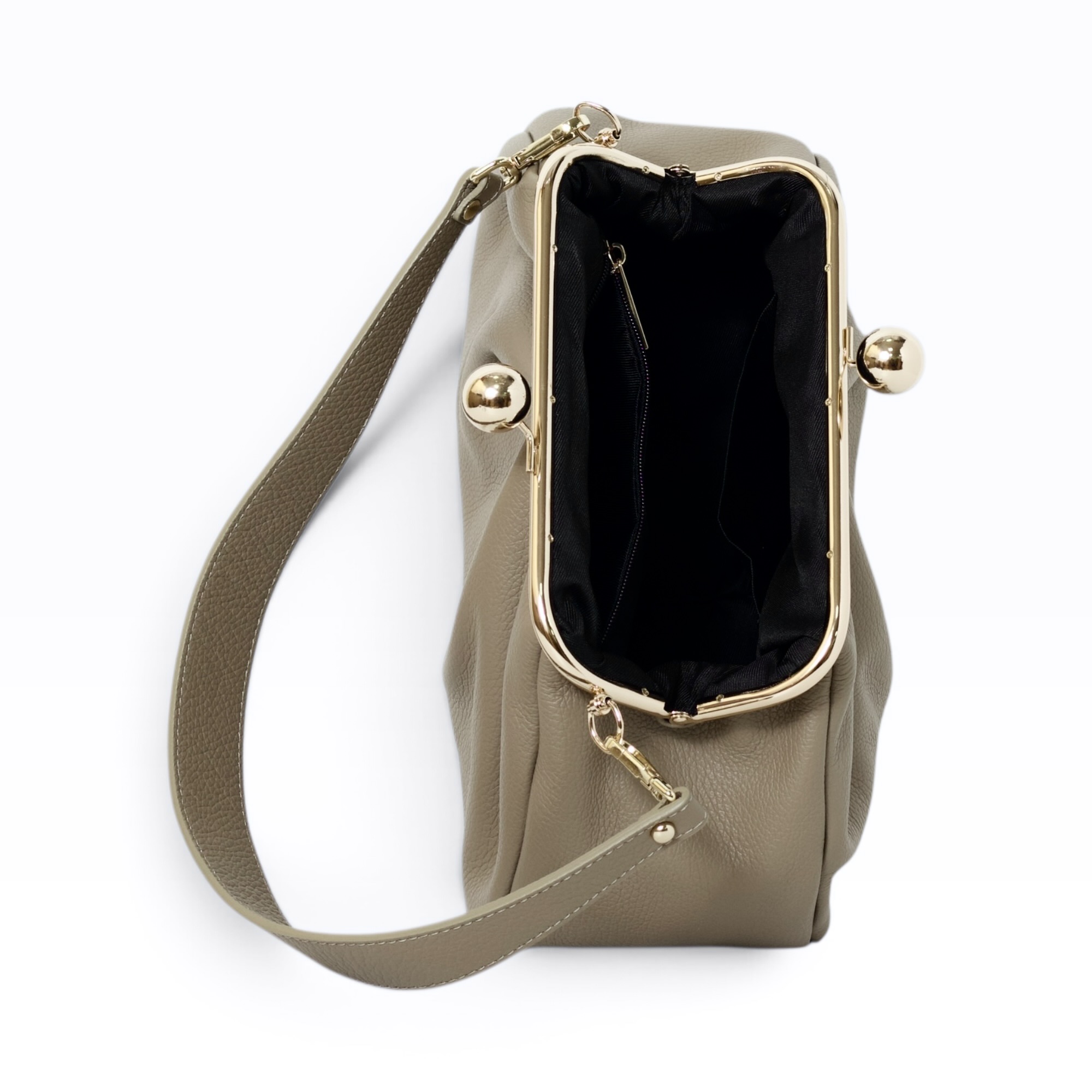 IMG_2900.jpg